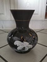 Tolle Vase schwarz mit Bemalung Nordrhein-Westfalen - Preußisch Oldendorf Vorschau