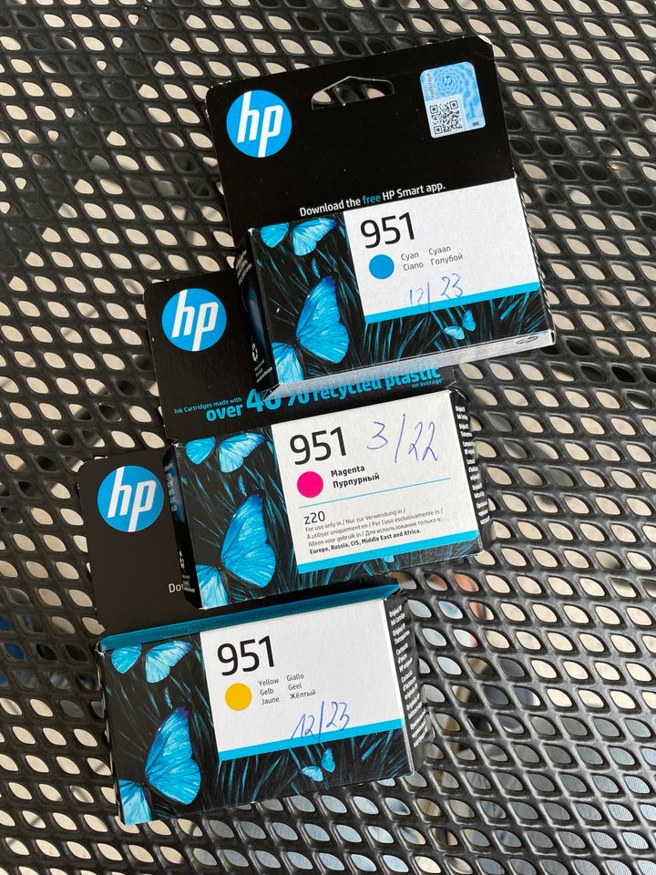 HP Officejet Pro 8615, Druckkopf defekt, inkl. neuer Patronen in Essen