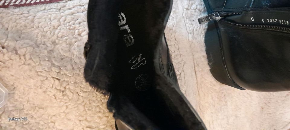 Damen Stiefelette ARA,neu aus Leder,Gr39 schwarzu gr39 schwarz in Krefeld