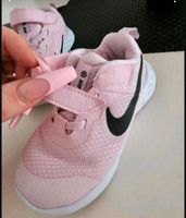 Nike Mädchen Sneakers Sachsen-Anhalt - Magdeburg Vorschau