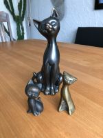 Deko Massiv Messing Figuren Skulptur "Katzen"  3 Stück ALT Baden-Württemberg - Kornwestheim Vorschau
