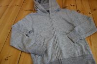 UNIQLO Kinder kapuzenpullover Gr.140 Pankow - Prenzlauer Berg Vorschau