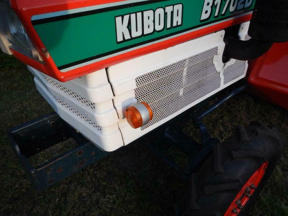 Kubota B 1702 D Kleintraktor Schamlspurtraktor Bulldog in Zielitz