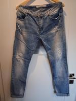Zara Jeans Damen, Gr.: 42, Farbe: Premium Wash stone Hessen - Gießen Vorschau