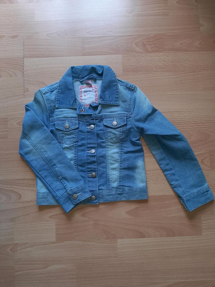 Jeansjacke Gr. 122 in Ostfildern