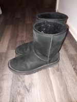 Original UGG Boots Stiefel schwarz Gr. 39 Nordrhein-Westfalen - Bergisch Gladbach Vorschau