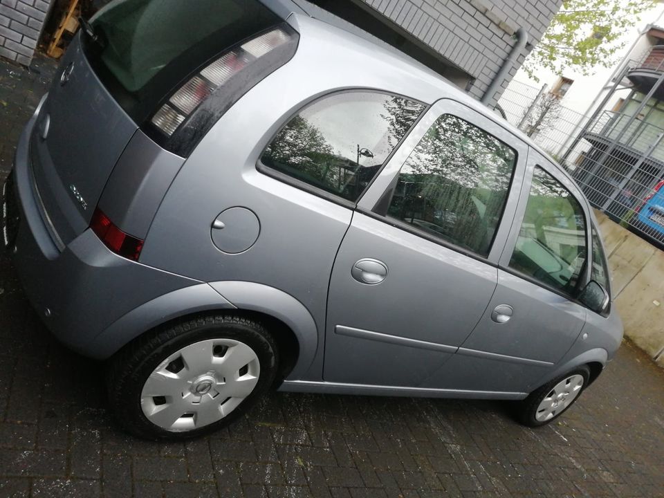 Opel Meriva in Bonn