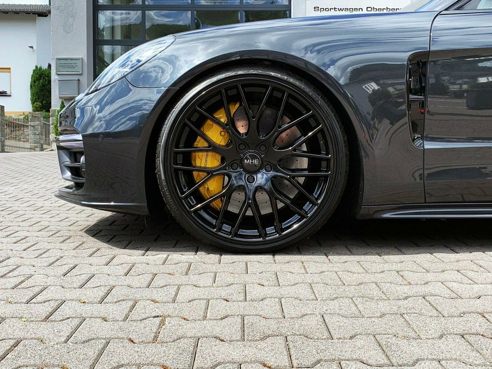 Sommerräder Felgen 22 Zoll Porsche Panamera 971 970 Pirelli in Engelskirchen