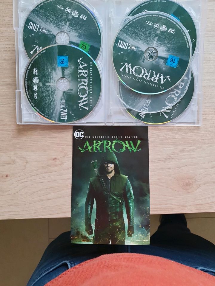 Arrow Staffel 3 DVD in Reichertshofen