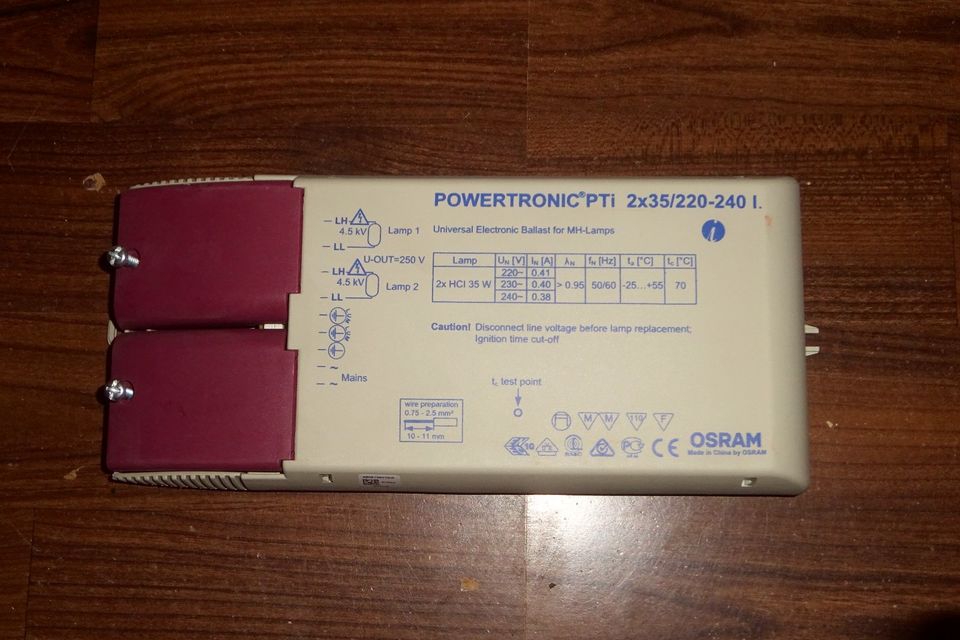 Powertronic PTI HCI 2x35Watt/220-240Volt I.Universal -MH Lampen in Frankfurt am Main