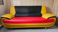Couch in schwarz-rot-gold (Fußball-EM) , Kunstleder, NEU Thüringen - Suhl Vorschau
