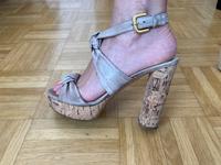 Prada Sandalen beige Größe 37,5 Essen - Bergerhausen Vorschau