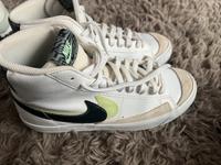 Nike Schuhe zu Verkaufen Nordrhein-Westfalen - Herford Vorschau