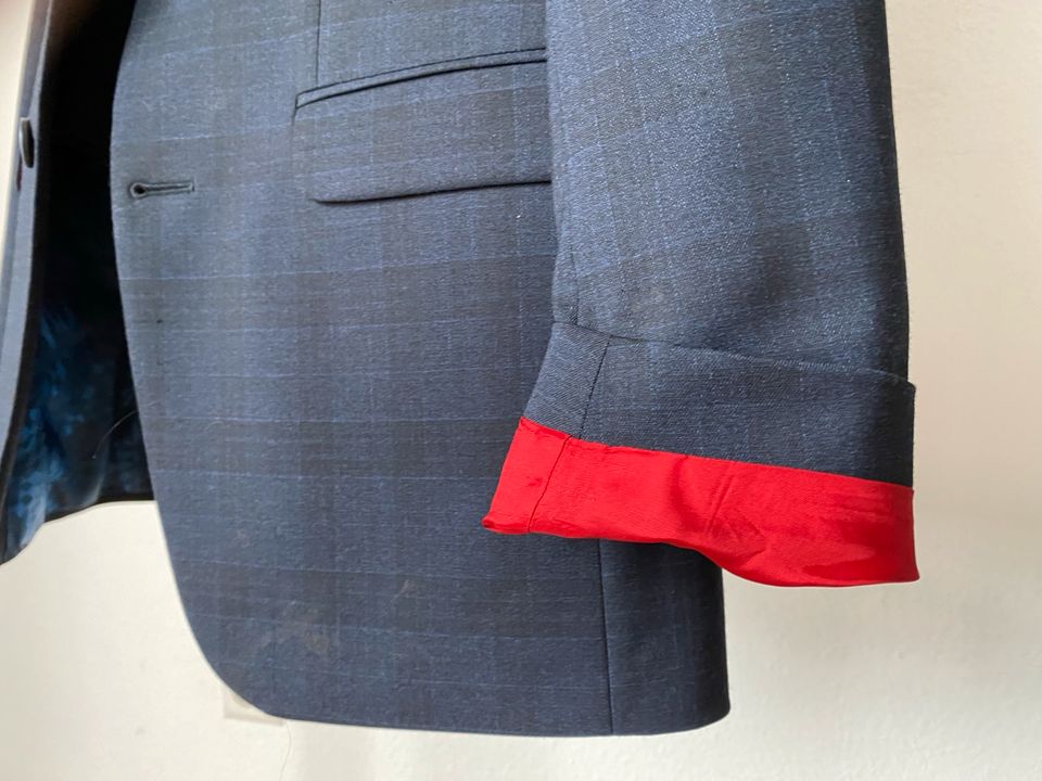 Schicker Anzug mit Sakko, Hose (Digel) & Hemd (Konfirmation) in Ostfildern