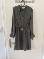 H&M Kleid Khaki Gr. 42 Niedersachsen - Wilhelmshaven Vorschau
