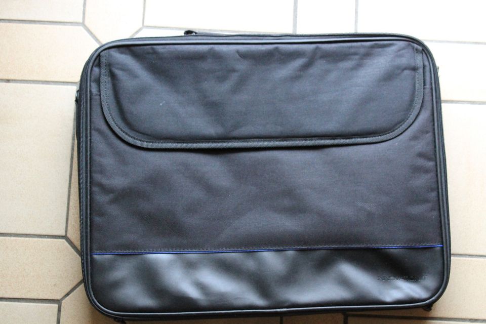 LA Innovation it so 351 17,3zoll Laptoptasche in Borken