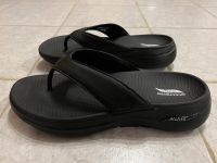 SKECHERS Go Walk Arch Fit Zehensteg Flip Flop Zehentrenner 45,5 Baden-Württemberg - St. Leon-Rot Vorschau