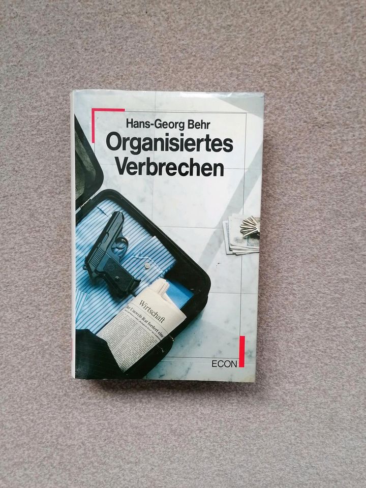 Organisiertes Verbrechen von Hans-Georg Behr, gebunden in Sindelfingen