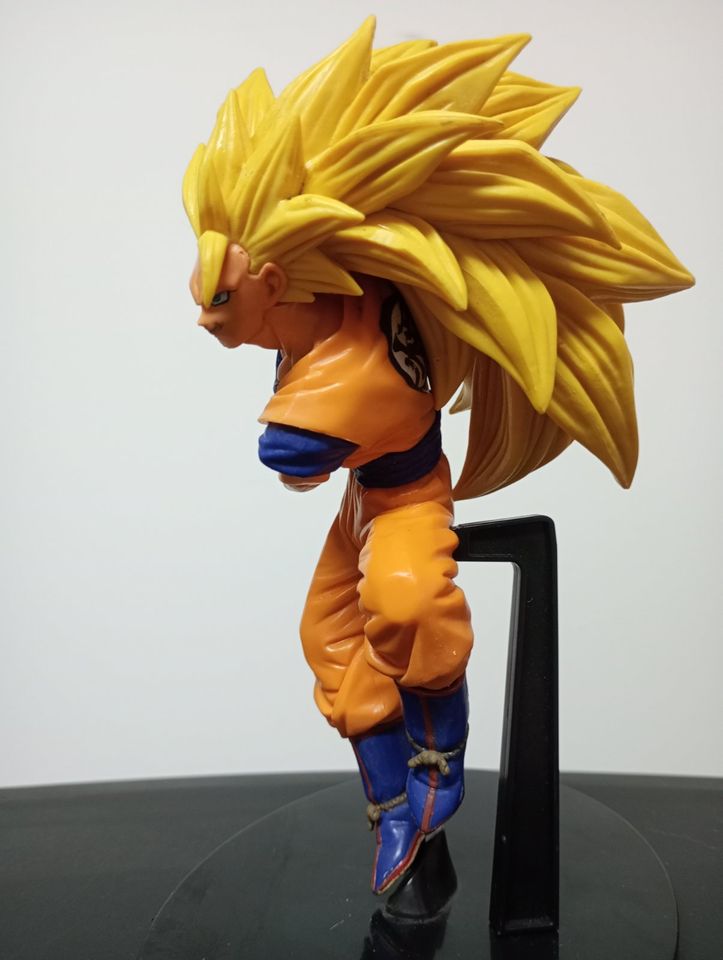 Dragon Ball ✴ Super Saiyan SON GOKU 3 Figur Banpresto 20cm in Salzgitter