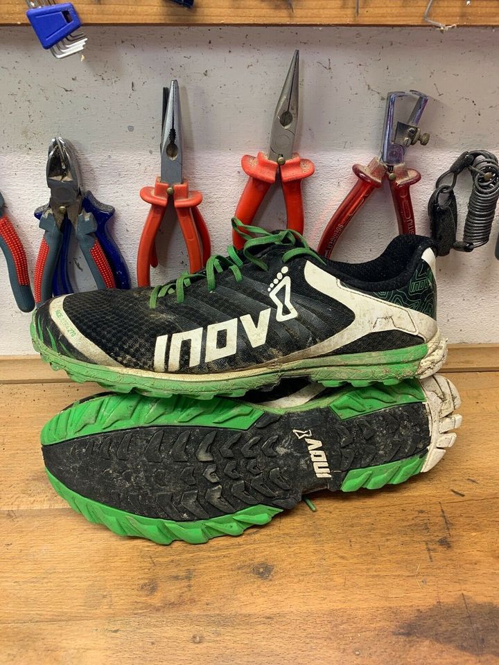 Neubesohlung Schuhe mit Vibram Lightbase  >  Inov8,  Nnormal in Bad Bayersoien