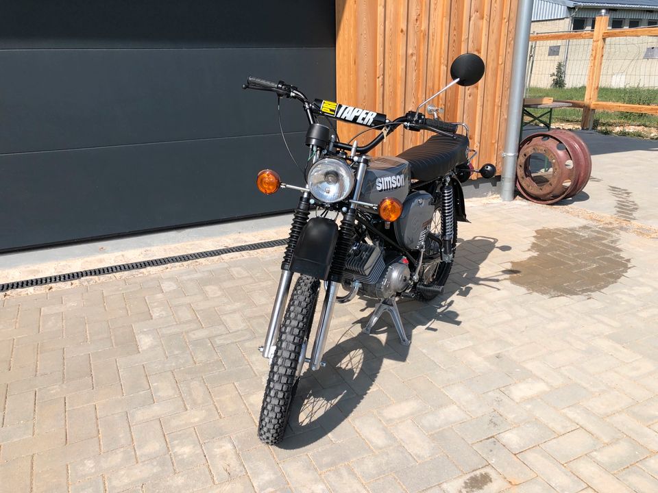 SIMSON S51 ENDURO 4- Gang Moped, NEUAUFBAU, 12 Volt Vape, 60 km/h in Crimmitschau