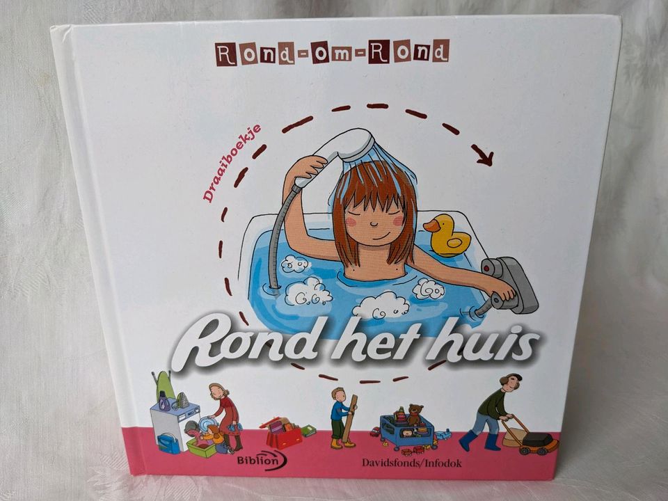 Rond het huis Niederländisch Kinderbuch Book in Augsburg