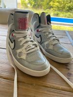 Nike Airforce Silber aus New York Größe 38,5 Berlin - Treptow Vorschau