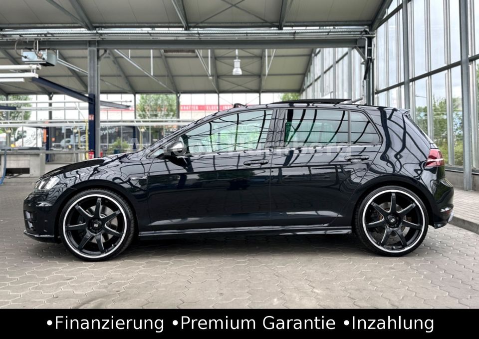 Volkswagen Golf VII Lim. R BMT 4Motion*Pano*ACC*20z*R.Kam.* in Nürnberg (Mittelfr)