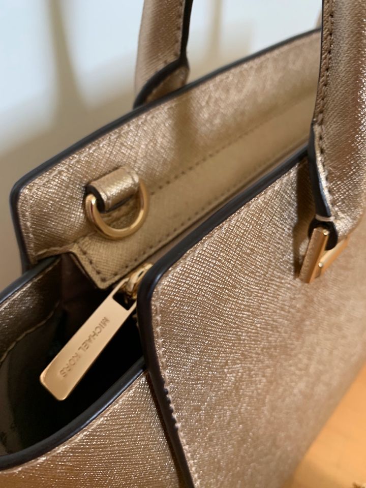 Michael Kors Tasche Handtasche Gold in Hannover