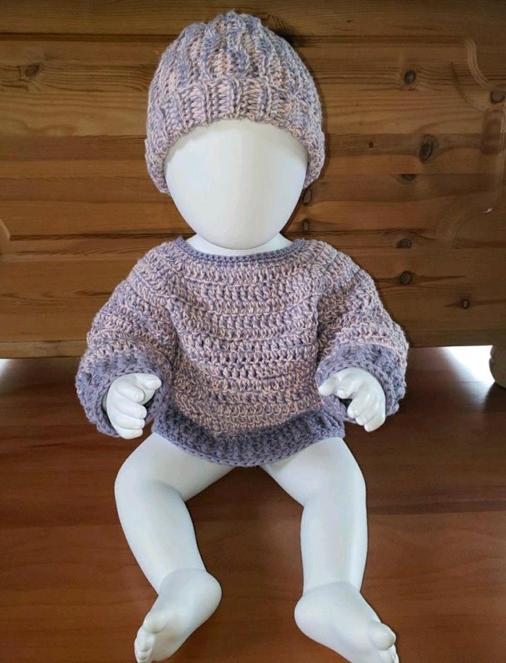 Babypullover, Baby Pulli Set gehäkelt *handmade* in Maintal