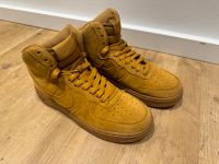 NIKE Air Force 1 37,5 High wheat gum braun Boots Schuhe Sneaker Berlin - Mahlsdorf Vorschau