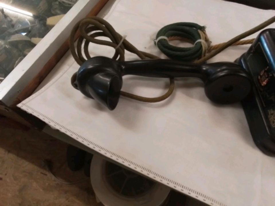 Antikes Telefon, 40ziger,Sammler, Deko, in Mansfeld