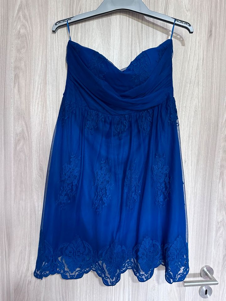 Cocktailkleid blau Esprit in Flammersfeld