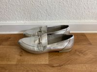 Damen Loafers / Halbschuhe in Silber, Marco Tozzi, Größe 39 Bremen-Mitte - Ostertor Vorschau