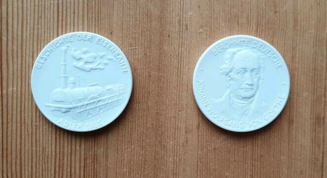 Porzellan-Münzen Meissen Berühmte Deutsche  und Geschichte 8 Stk in Hamburg