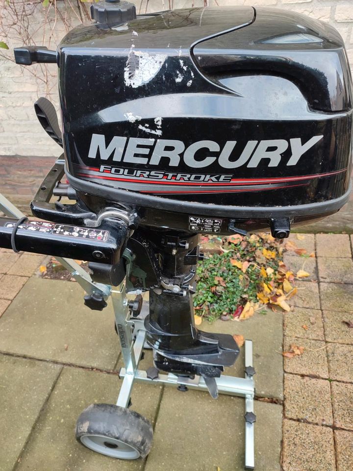 Mercury Fourstrok Außenbootmotor 5 PS in Hagen