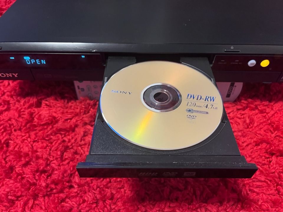 Sony CD, DVD Festplatten Rekorder RDR-HX 710 in Viersen