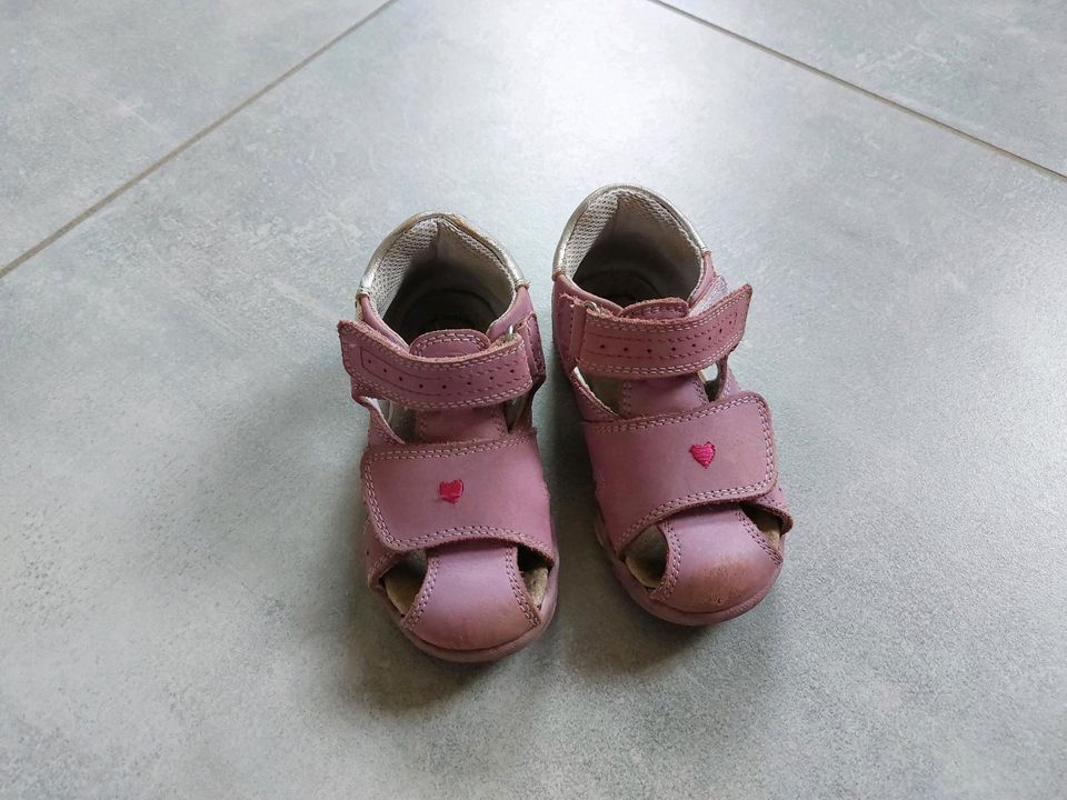 Sandalen Schuhe Größe 22 rosa in Ludwigslust