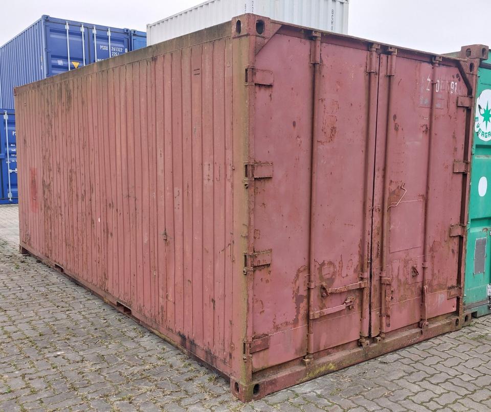 20'-Container Seecontainer Lagercontainer gebraucht mit Regalen in Broderstorf
