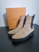 Tods Boots Stiefel Stiefelette Gr 40 beige NP625€ Wildleder Tod's Nordrhein-Westfalen - Ibbenbüren Vorschau