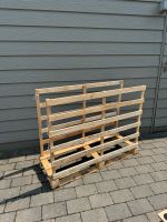 Palette Holzgestell geeignet als Brennholzregal Niedersachsen - Oldenburg Vorschau
