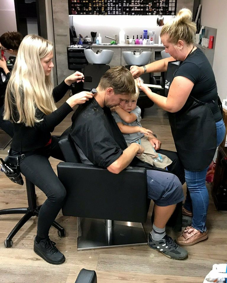 FRISEUR AUSBILDUNG beim TOP FRISEUR ‍♀️ in Hamburg