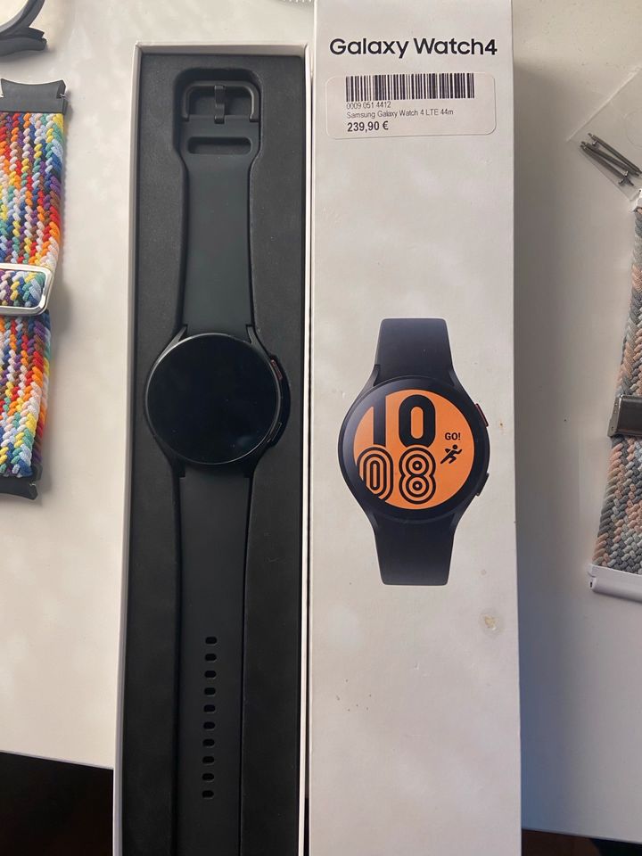 Samsung Galaxy Watch 4 Uhr Armband Uhr in Steffenberg