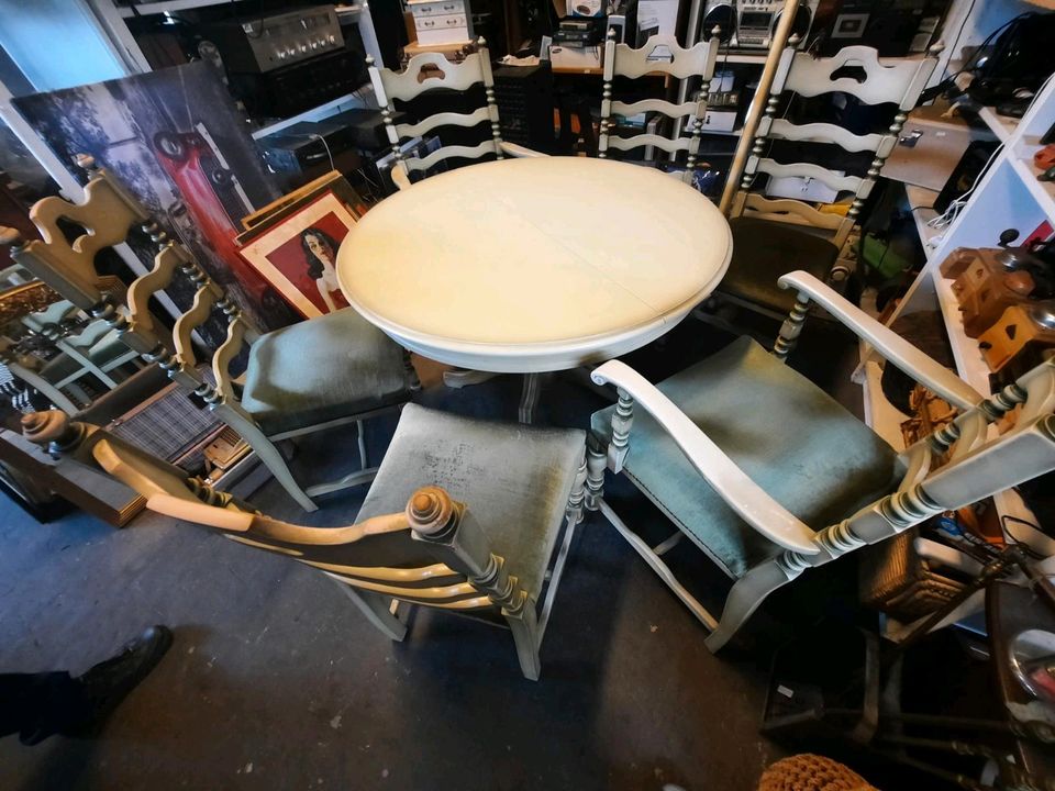 Retro Buffet Sideboard Tisch Stühle Shabby chic Vintage Massiv in Groß-Gerau