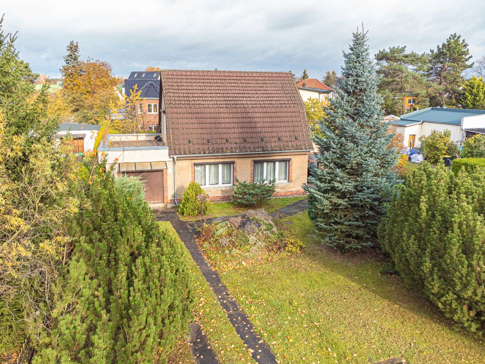 Einfamilienhaus mit großem Garten in Berlin-Blankenburg in Berlin