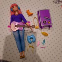 Barbie mit Gitarre Niedersachsen - Brake (Unterweser) Vorschau
