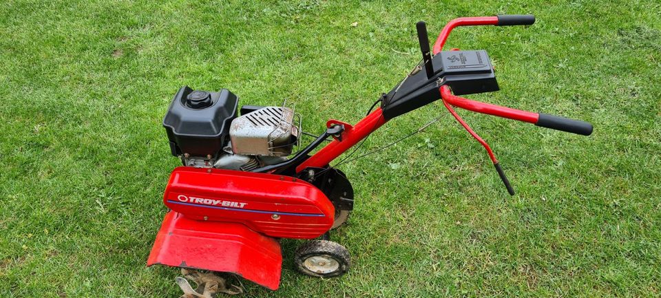 Troy-Bilt Motorhacke TBT 380 in Herborn