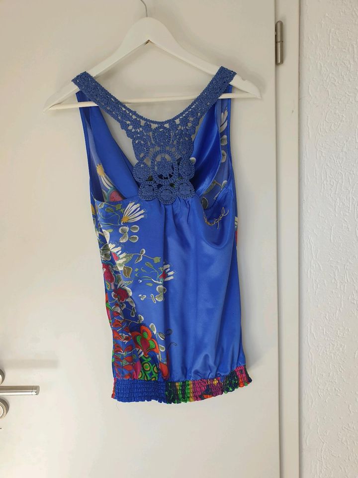 Desigual Top mit Wasserfallausschnitt in Frankfurt am Main