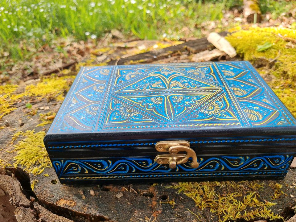 Holz Schmuckkästchen/ multipurpose Wooden box in Dietzenbach