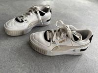 PUMA CALI Sneaker weiß/schwarz/beige wie neu Baden-Württemberg - Kehl Vorschau